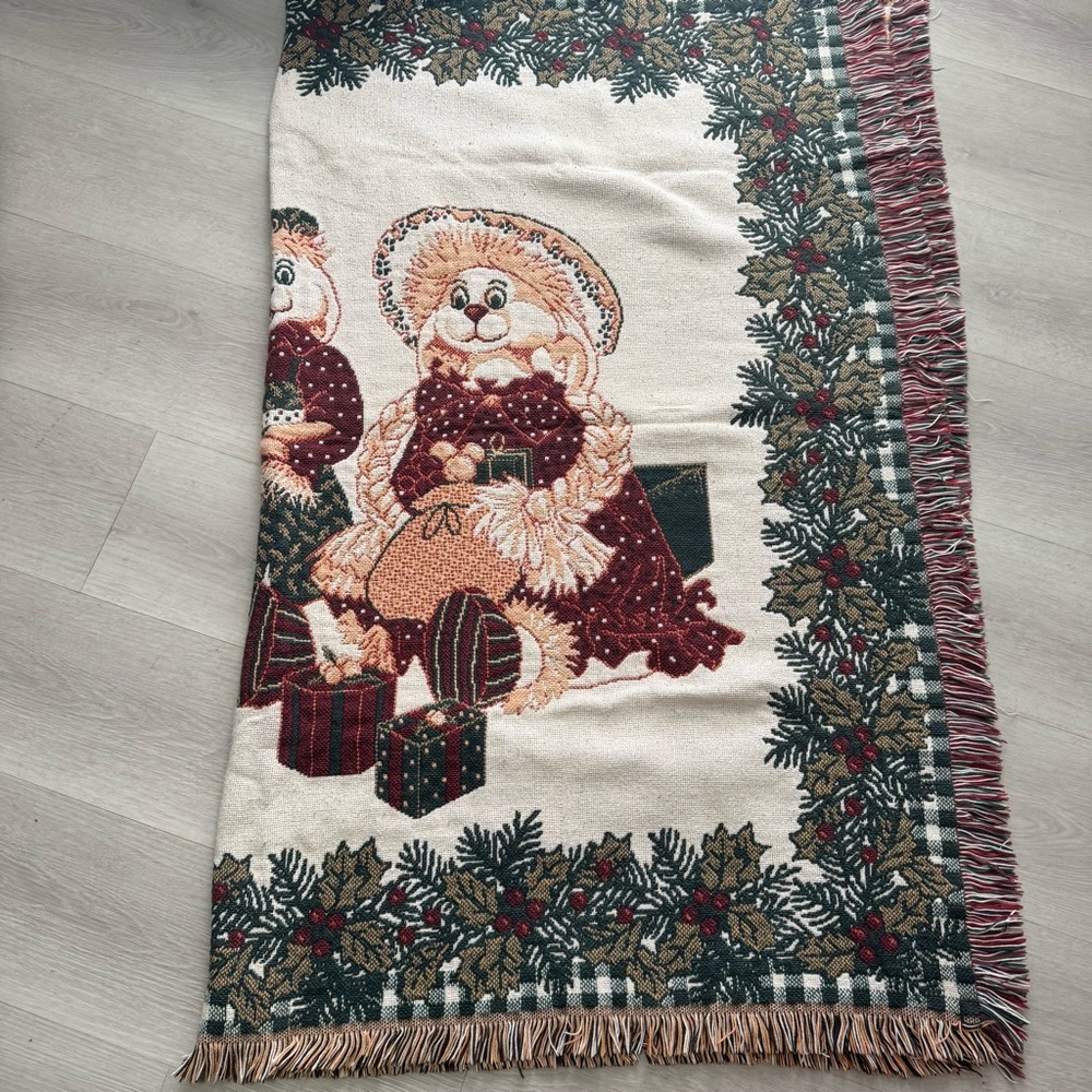Vtg Goodwin Weaver 100% Cotton Tapestry Throw Blanket 46x52 USA Bear Family EUC - Picture 4 of 8